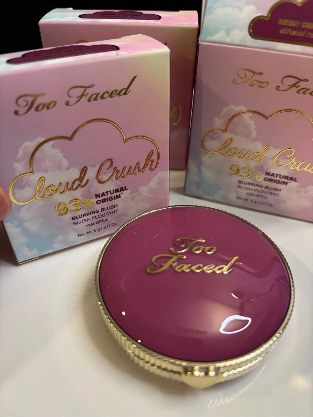 Too Faced Cloud Crush Blurring Blush-Berry Dreamy